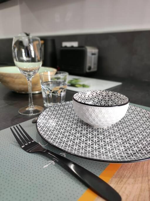 Cocon De Charline - Charme Et Elegance Dans Le Centre Daire Montauban Dış mekan fotoğraf